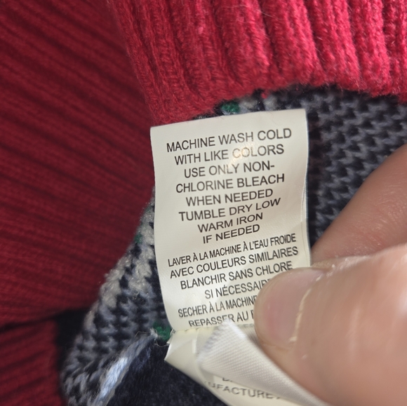 Funny Yeti Abominable Snowman Christmas Sweater Sz S Unisex - Picture 6 of 6